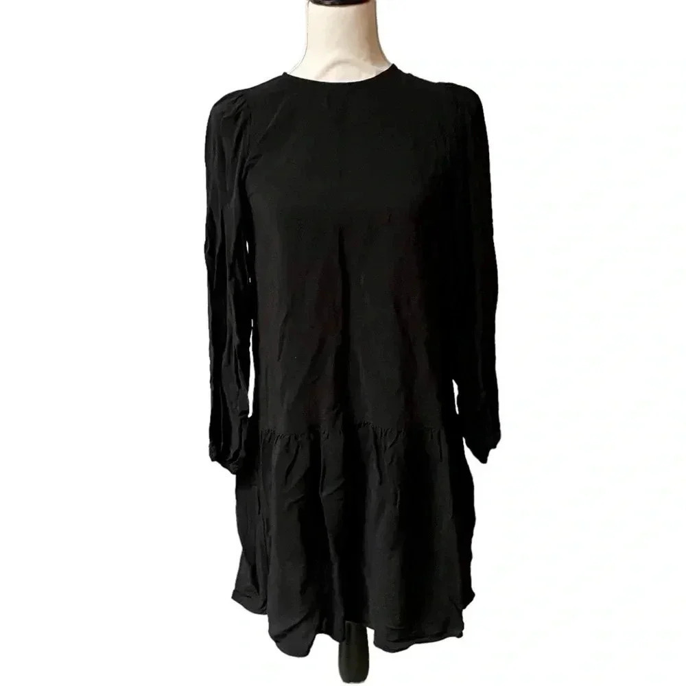 H&M Black Long Sleeve Dress Relaxed Fit Lightweight Shift XS
